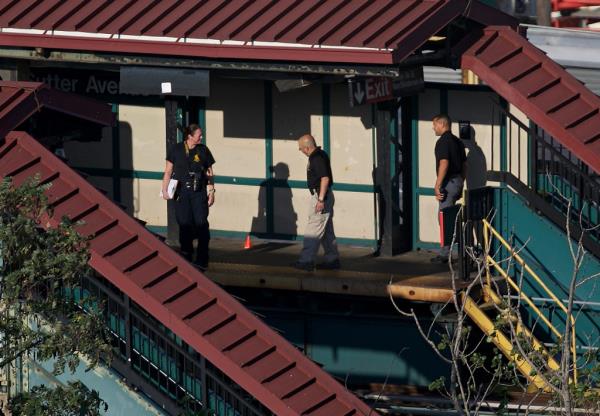 A shooting scene on the L train at Sutter Avenue in Brooklyn wher<em></em>e 4 people were shot including two officers.